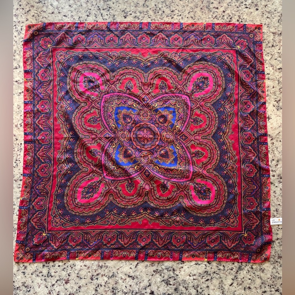 Pristine vintage 100% silk Liz Claiborne Paisley Scarf - Picture 1 of 7